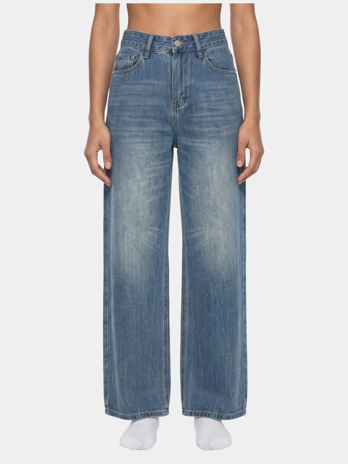 Women’s Vintage Wash Wide Leg Jeans