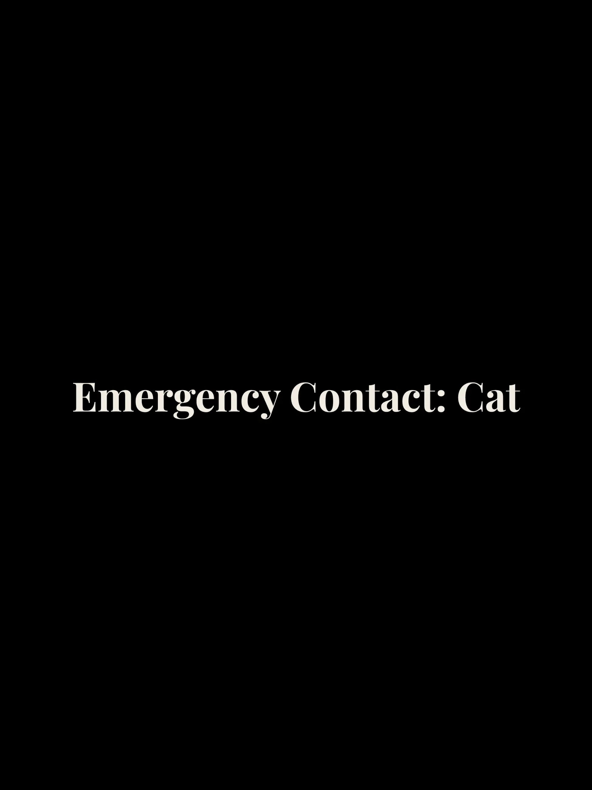Emergency Contact Cropped Tee